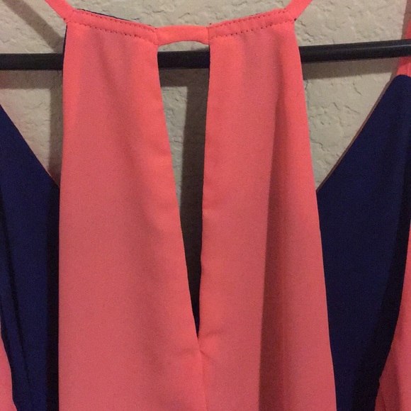 Unbranded reversable spaghetti strap blouse - Picture 3 of 6